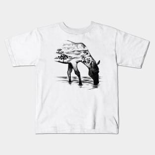 Southern Horse Wild Life Kids T-Shirt